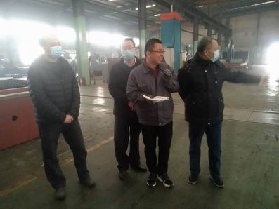 調(diào)整大小 2.安全技術專家現(xiàn)場隱患排查.jpg